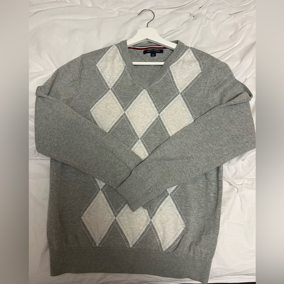 Men’s V neck Tommy Hilfiger sweater - Picture 3 of 5